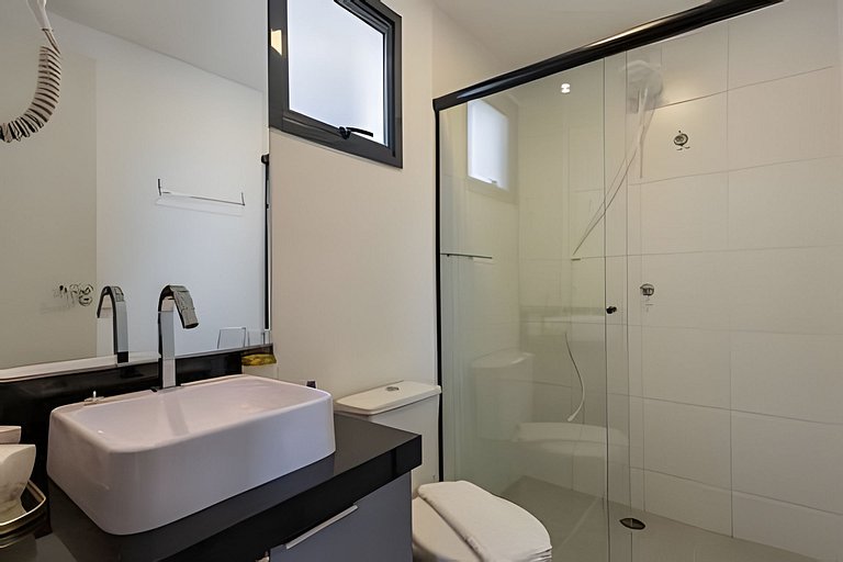 Studio 300m do metro | Restaurantes | Comercio