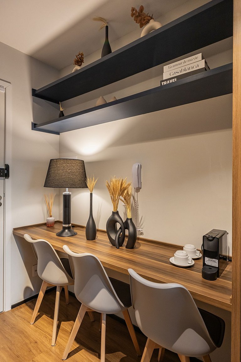 Premium Pinheiros c/Vista Coworking  Wi-Fi rápido