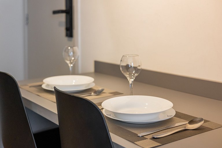 Studio 300m do metro | Restaurantes | Comercio