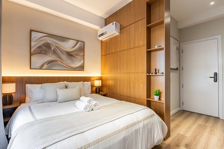 Studio Brooklin Premium 300m metrô, px Morumbis